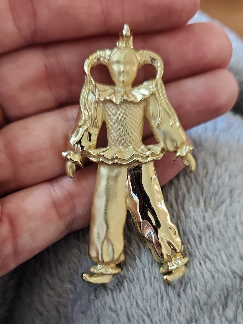 AJC Gold‎ Tone Jester/Pierrot Brooch